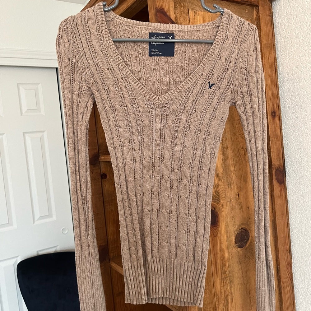 Tan v-neck American Eagle sweater